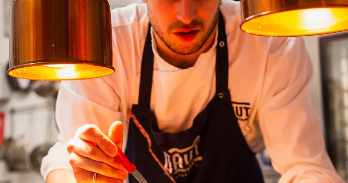 Restaurant guest complaint management