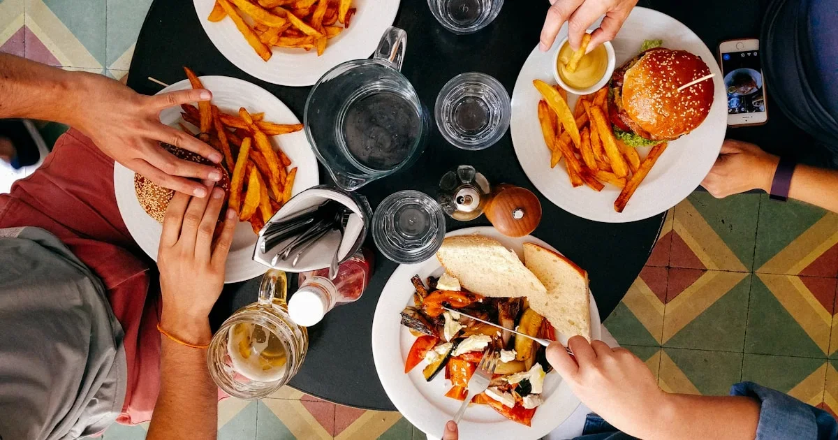 Restaurant reservation system in Greece